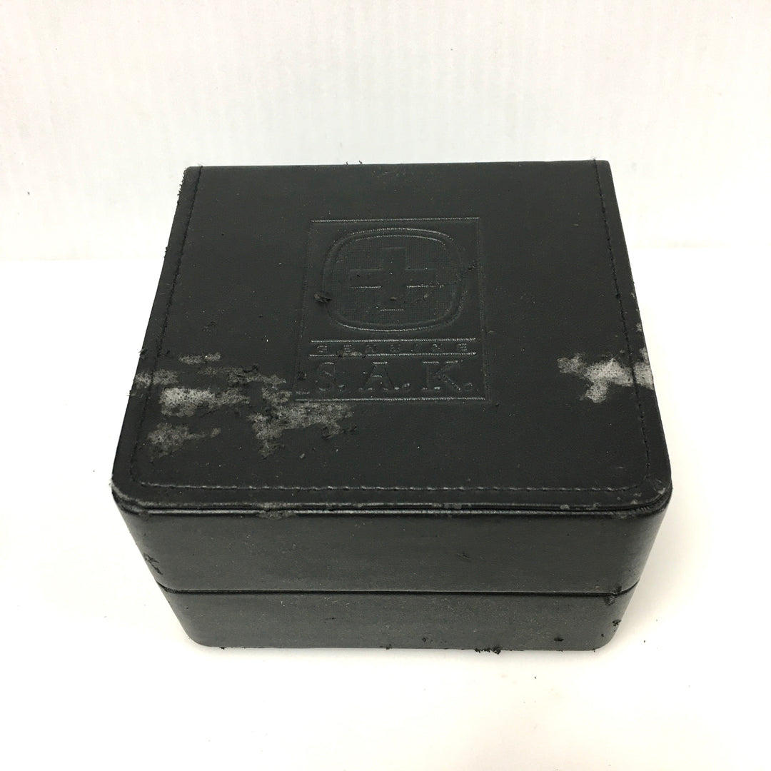 v312 Vintage Wenger S.A.K. 100m WR Quartz Swiss Made Stainless Steel Wrist Watch