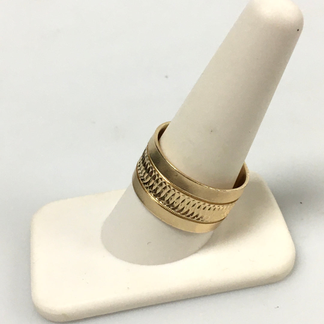 v323 Vintage 14K Yellow Gold 12mm Unisex Wedding Band Ring Size 10