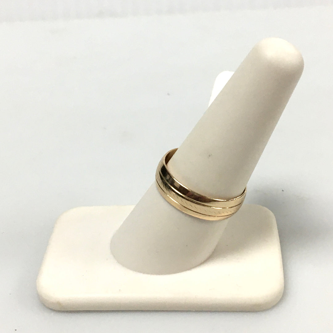 v324 Vintage 14K Yellow Gold 6mm Unisex Wedding Band Ring Size 8.5