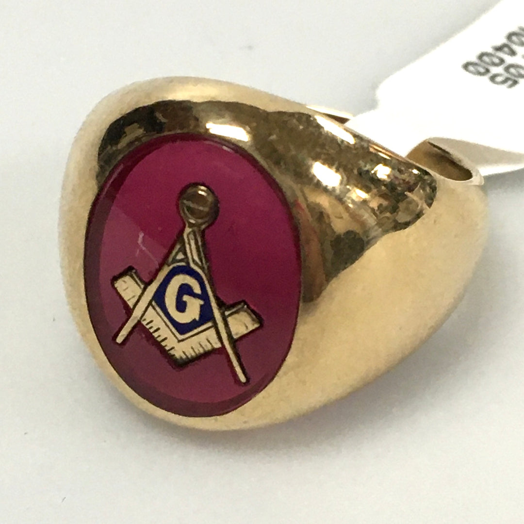 v329 Vintage 10K Yellow Gold Masonic Logo on Red Band Ring Size 9