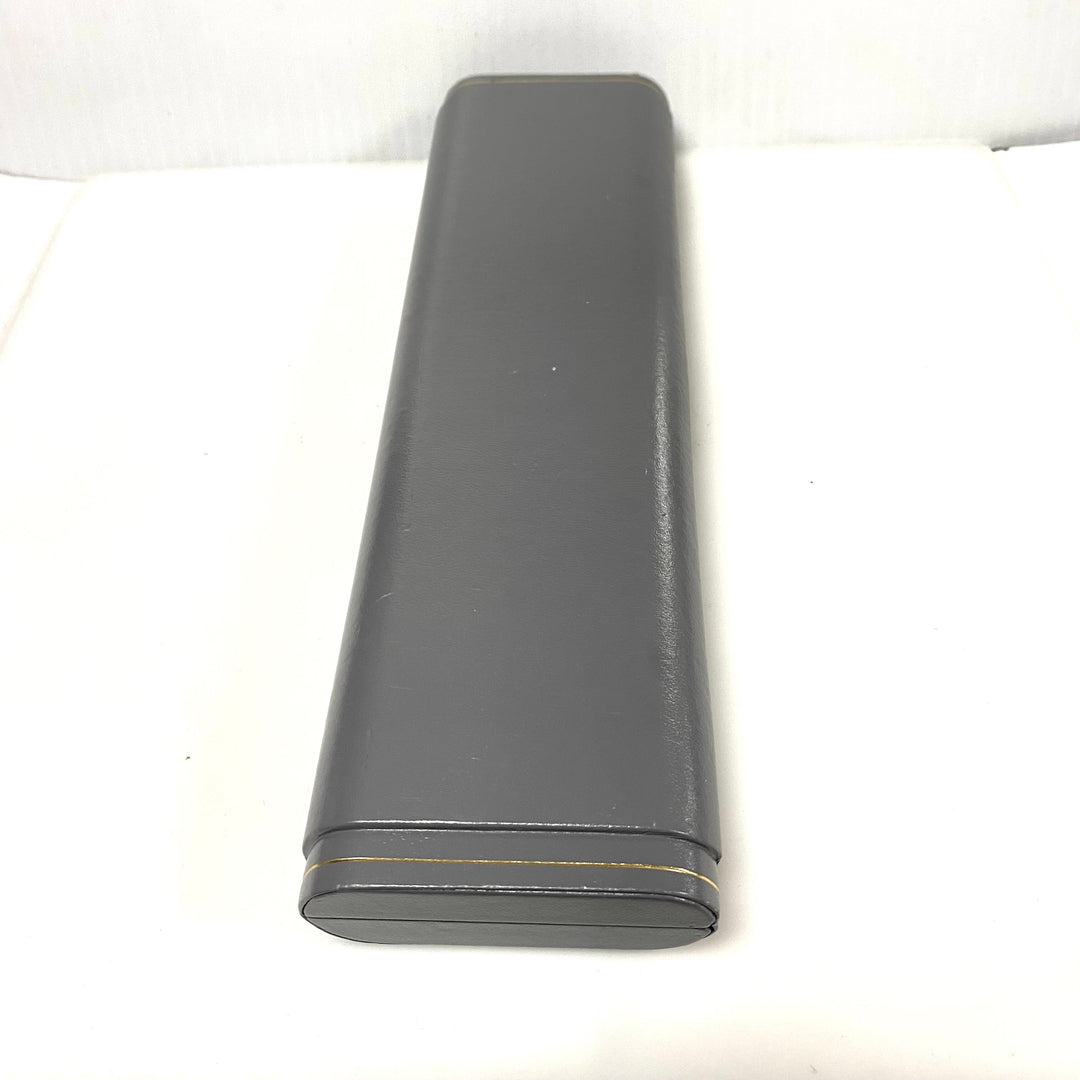 v353 Vintage Baume & Mercier 14K Yellow Gold Swiss Quartz 7665 Ladie's Wrist Watch