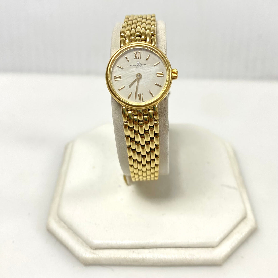 v353 Vintage Baume & Mercier 14K Yellow Gold Swiss Quartz 7665 Ladie's Wrist Watch