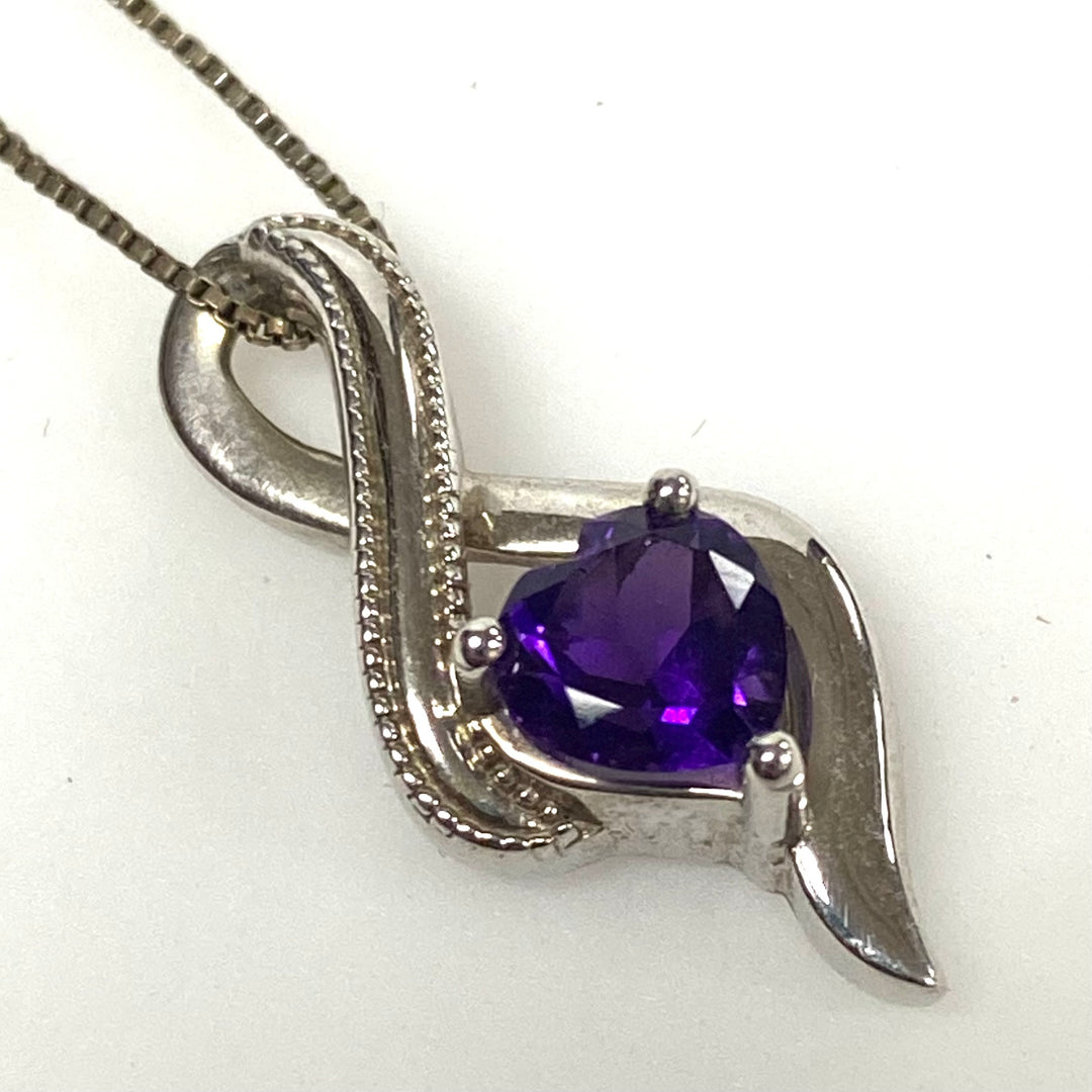 v362 Vintage Sterling Silver 925 18" Genuine Heart Amethyst Chain Necklace