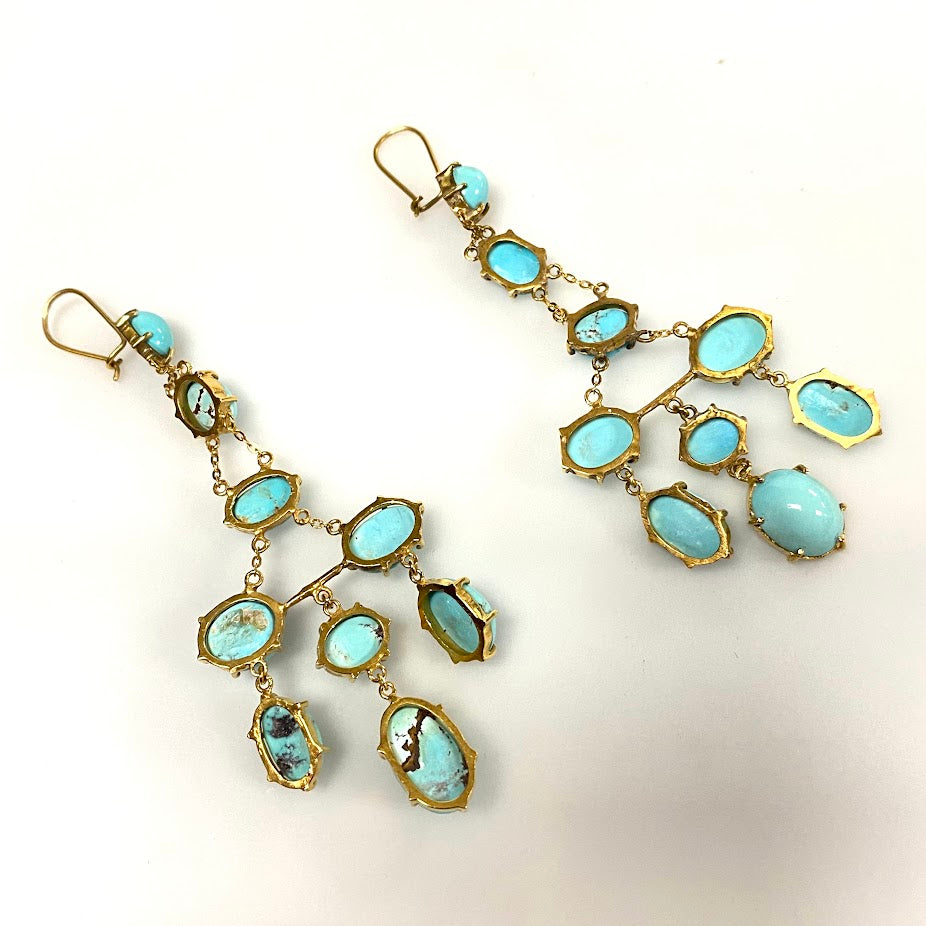 v382 Vintage 18K Yellow Gold Blue Turquoise Dangling Earrings