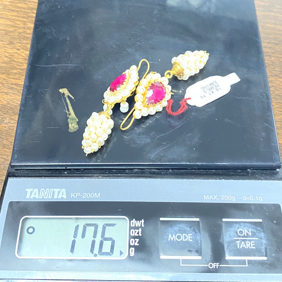 v383 Vintage 18K Yellow Gold Pink Ruby and Pearls Dangling Earrings