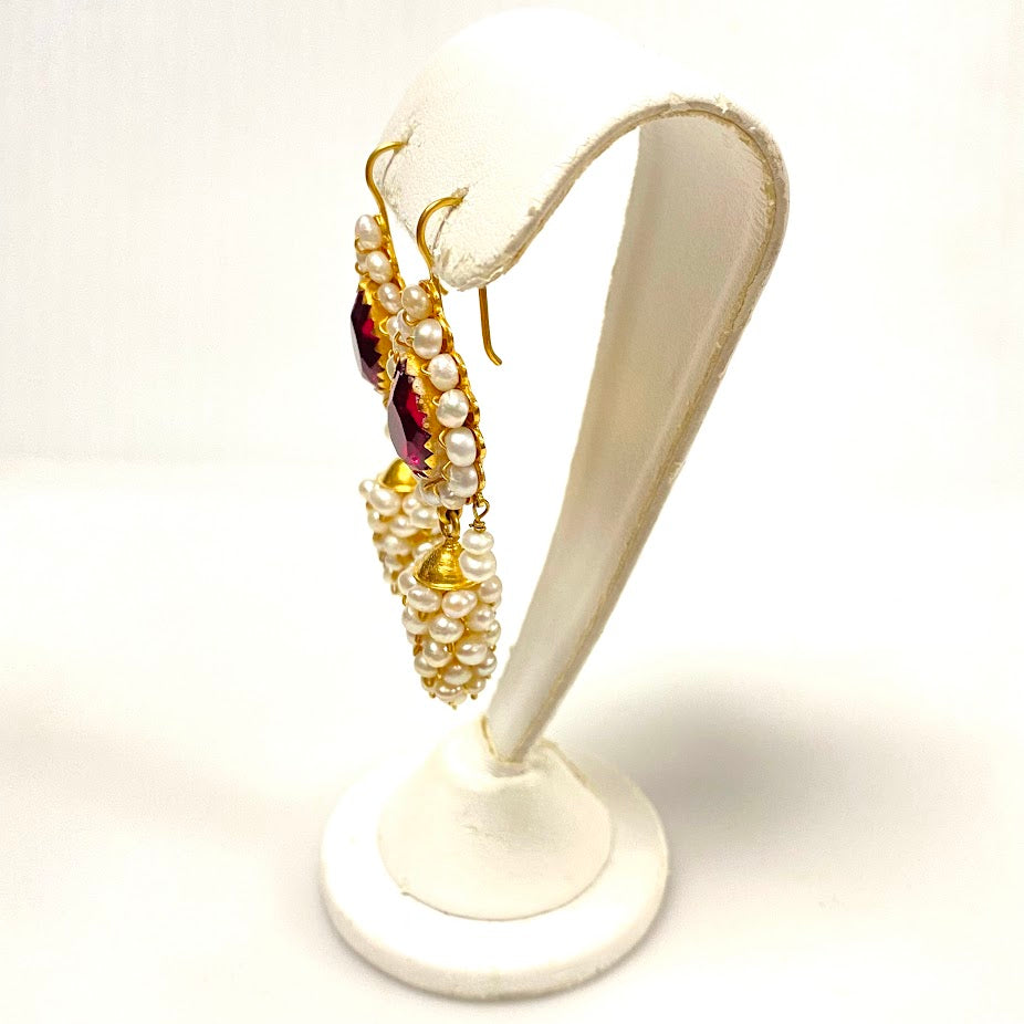 v383 Vintage 18K Yellow Gold Pink Ruby and Pearls Dangling Earrings