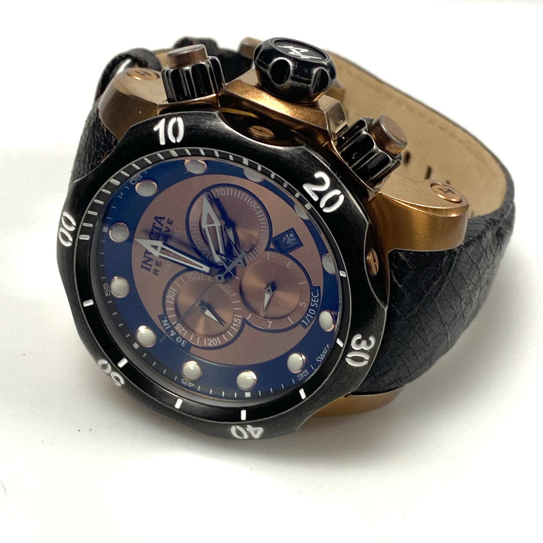 v402 Invicta Venom Model 15987 Men's Wrist Watch Quartz Stainless Steel WR Swiss