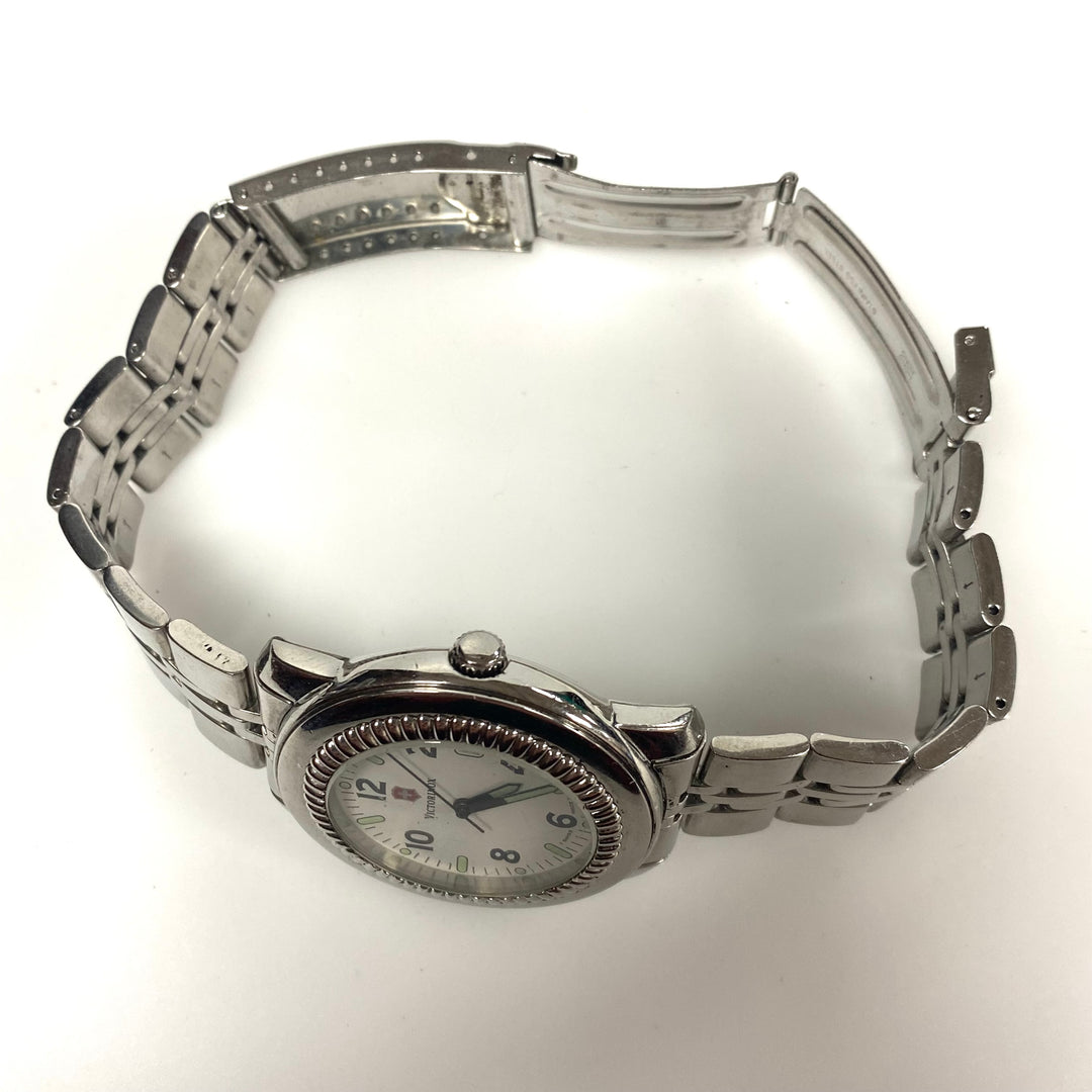 v403 Vintage Victorinox Swiss Army Stainless Steel Water Resistant Wrist Watch