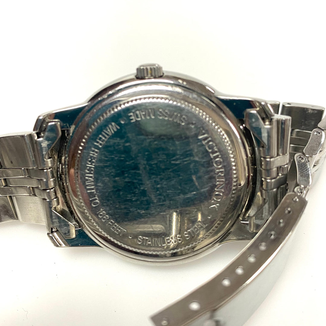 v403 Vintage Victorinox Swiss Army Stainless Steel Water Resistant Wrist Watch