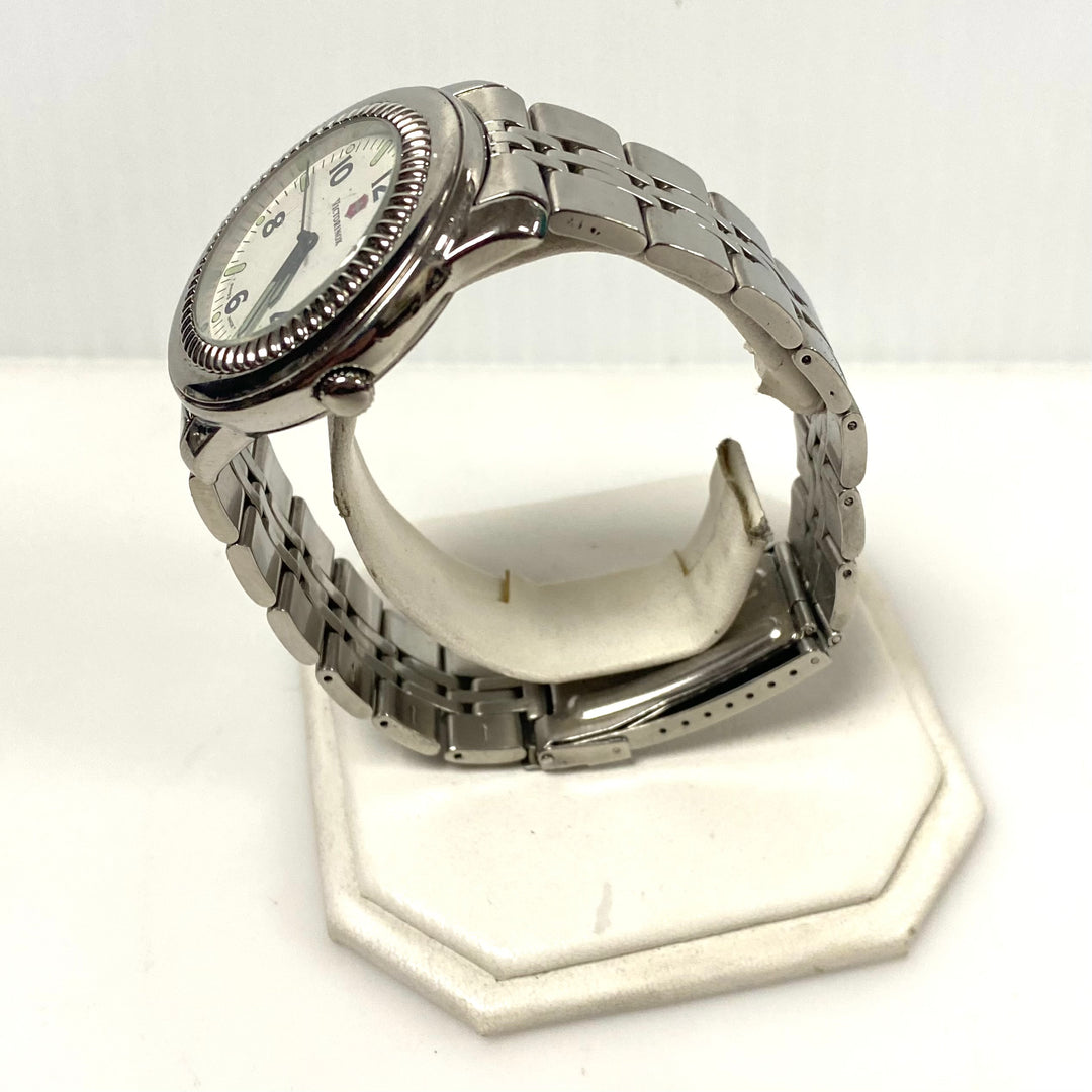 v403 Vintage Victorinox Swiss Army Stainless Steel Water Resistant Wrist Watch