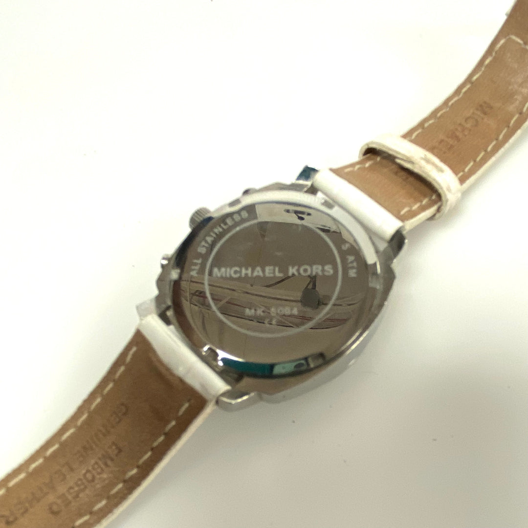 v413 Ladies Michael Kors Chronograph White Leather Band Analog Watch MK-5094 H9