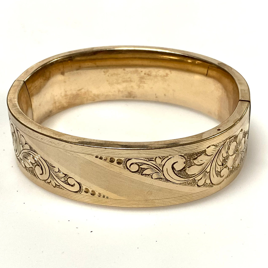 v417 Gorgeous Antique Yellow Gold Filled 19mm Floral Ornament Bracelet 8" Wrist