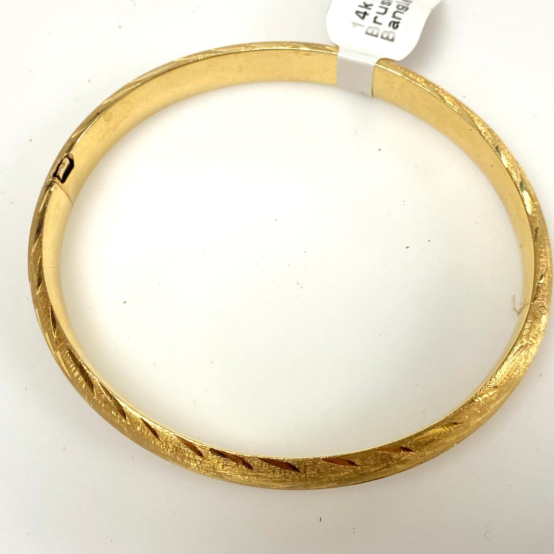 v420 Vintage 14k Yellow Gold 8mm Brushed Bangle Bracelet 7.5" Wrist