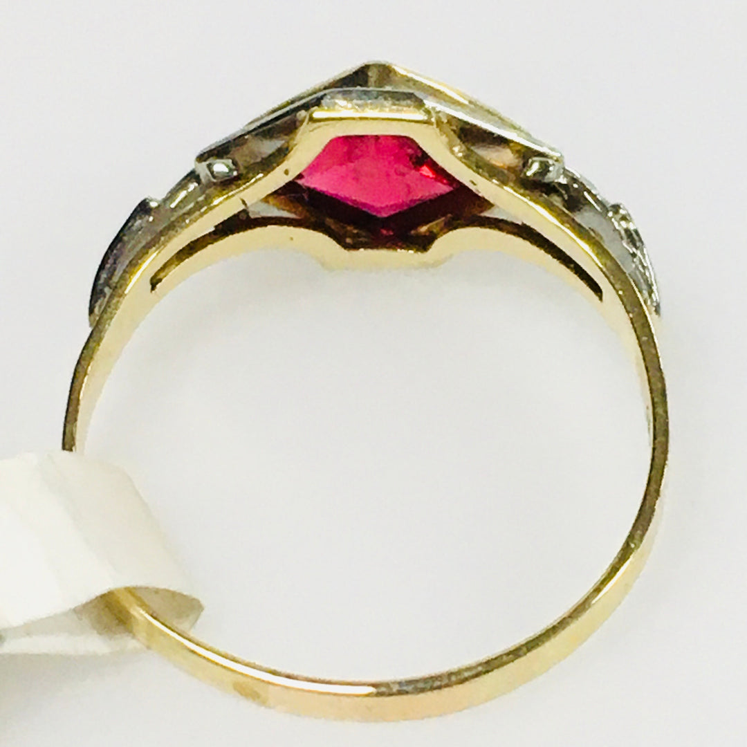 v435 Vintage 10K Two-tone Yellow White Gold Red Stone Unisex Ring Size 5
