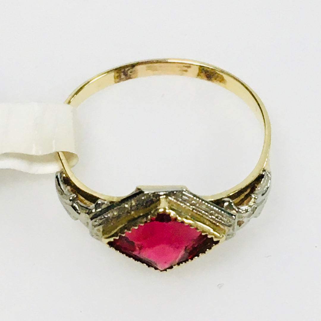 v435 Vintage 10K Two-tone Yellow White Gold Red Stone Unisex Ring Size 5