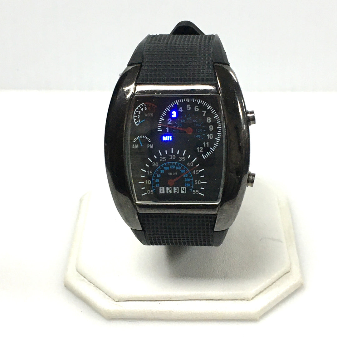 v453 FANMIS Digital Fashion Cobra LED Watch Silicone Iron Triangle Dial Sport