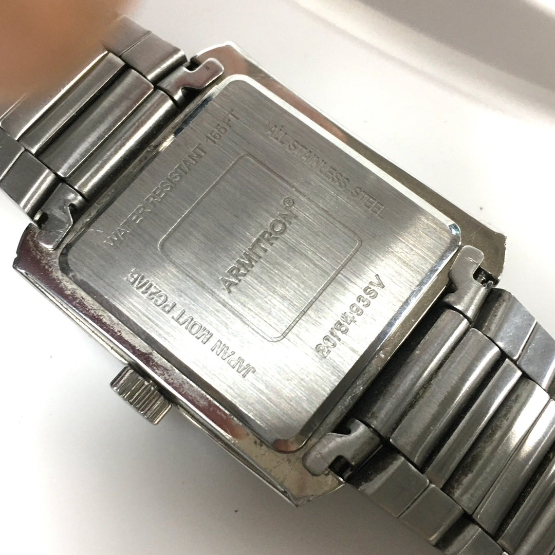 v456 Armitron Mens Silver-Tone Stainless Steel Dress Water Resistant Wrist Watch