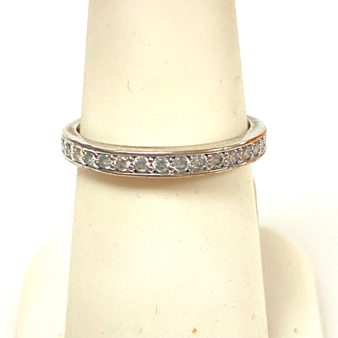 v469 Vintage 14K White Gold Diamonds 2mm Band Ring Size 6.25