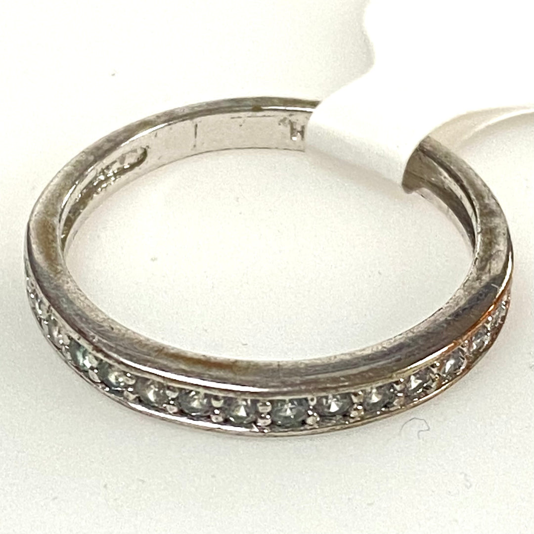 v469 Vintage 14K White Gold Diamonds 2mm Band Ring Size 6.25