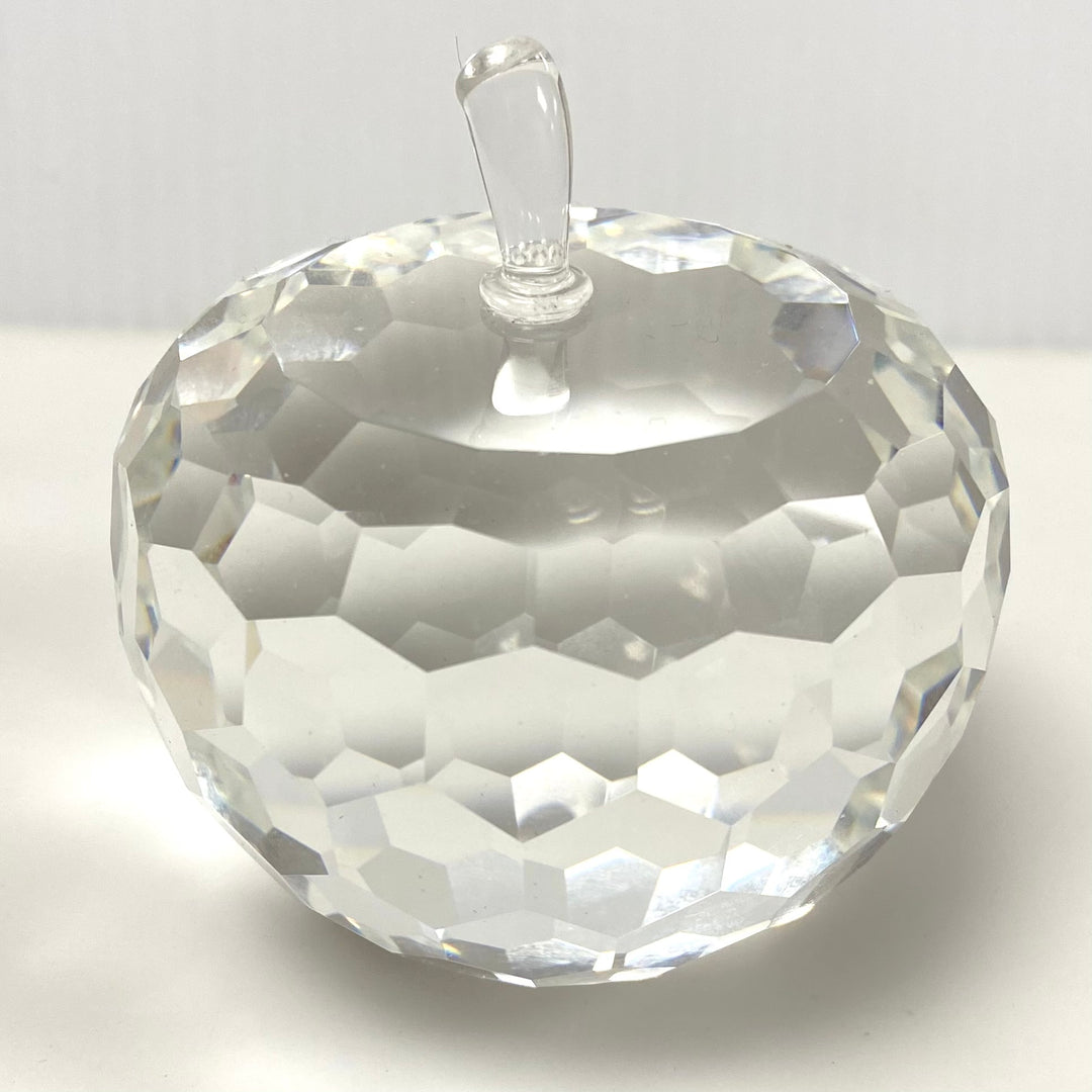 v489 Vintage Cut Class Crystal Apple 3 1/8" Faceted Clear Crystal Paper Weight