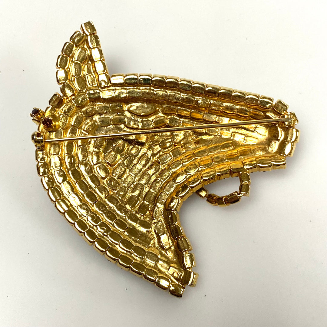 v496 Vintage gold-tone horse head brooch pin embellished with rhinestones