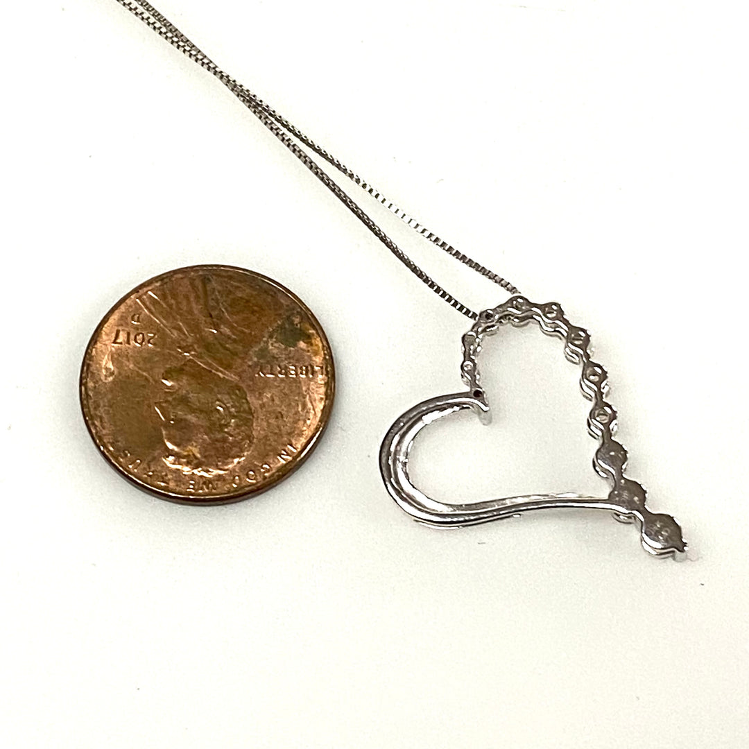 v503 Vintage 14K White Gold Chain Necklace 18" & 14K White Gold Diamond Heart Pendant