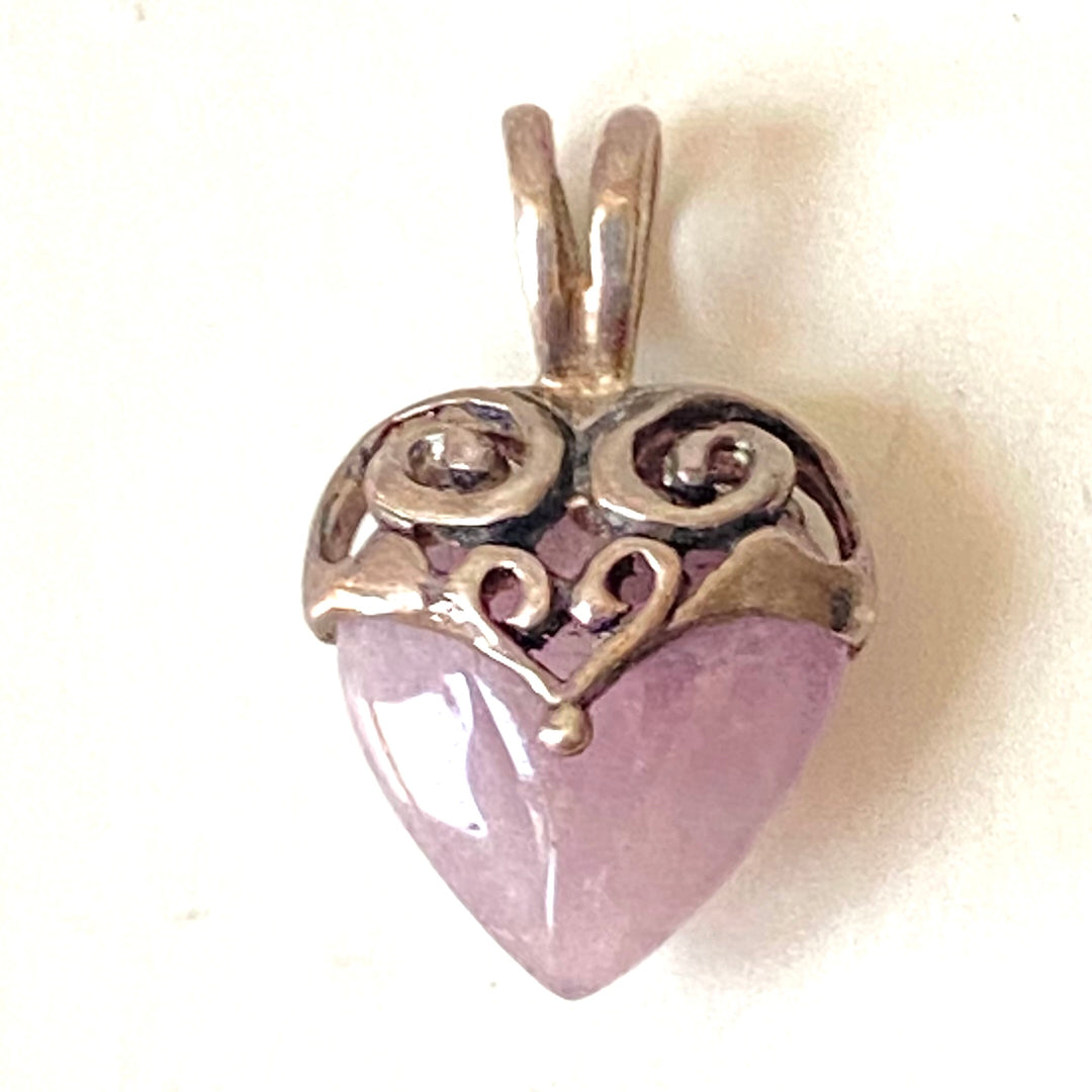 v520 Vintage Filigree Sterling Silver Rose Quartz Gemstone Heart Pendant Charm