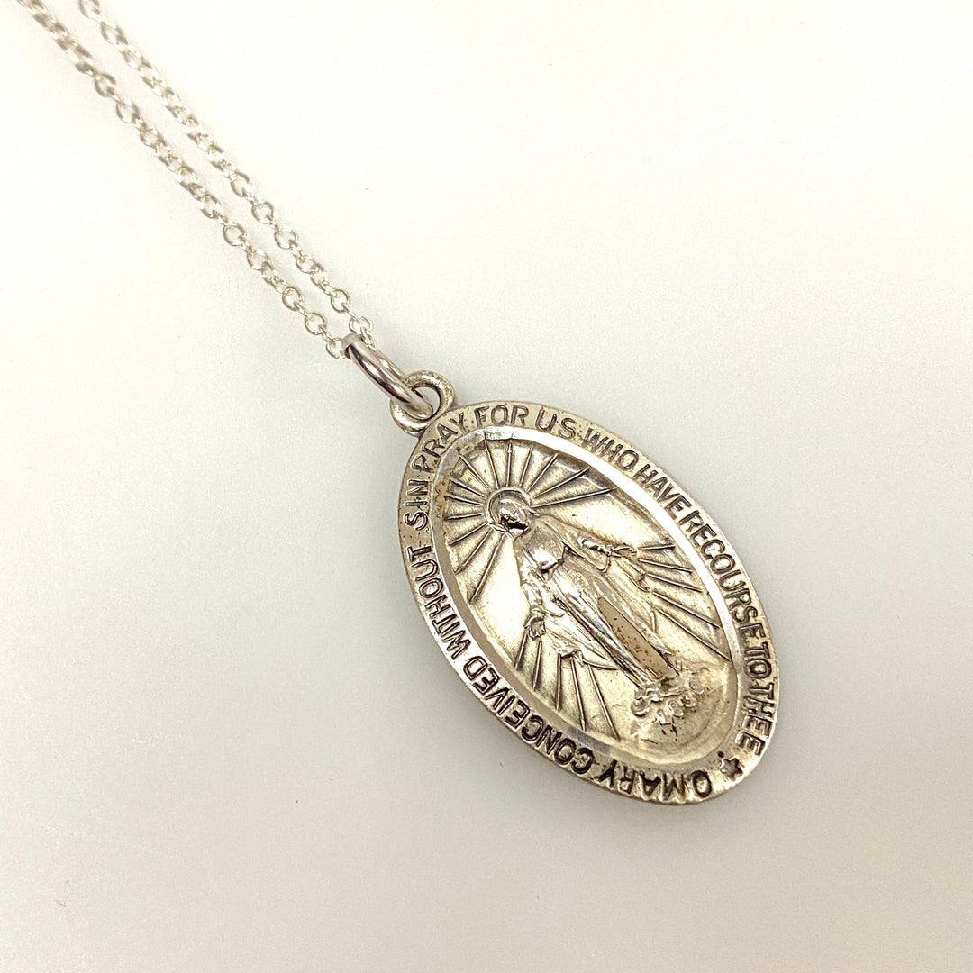 v524 Vintage Sterling Silver Virgin Mary Miraculous Charm Pendant 19" Long Chain