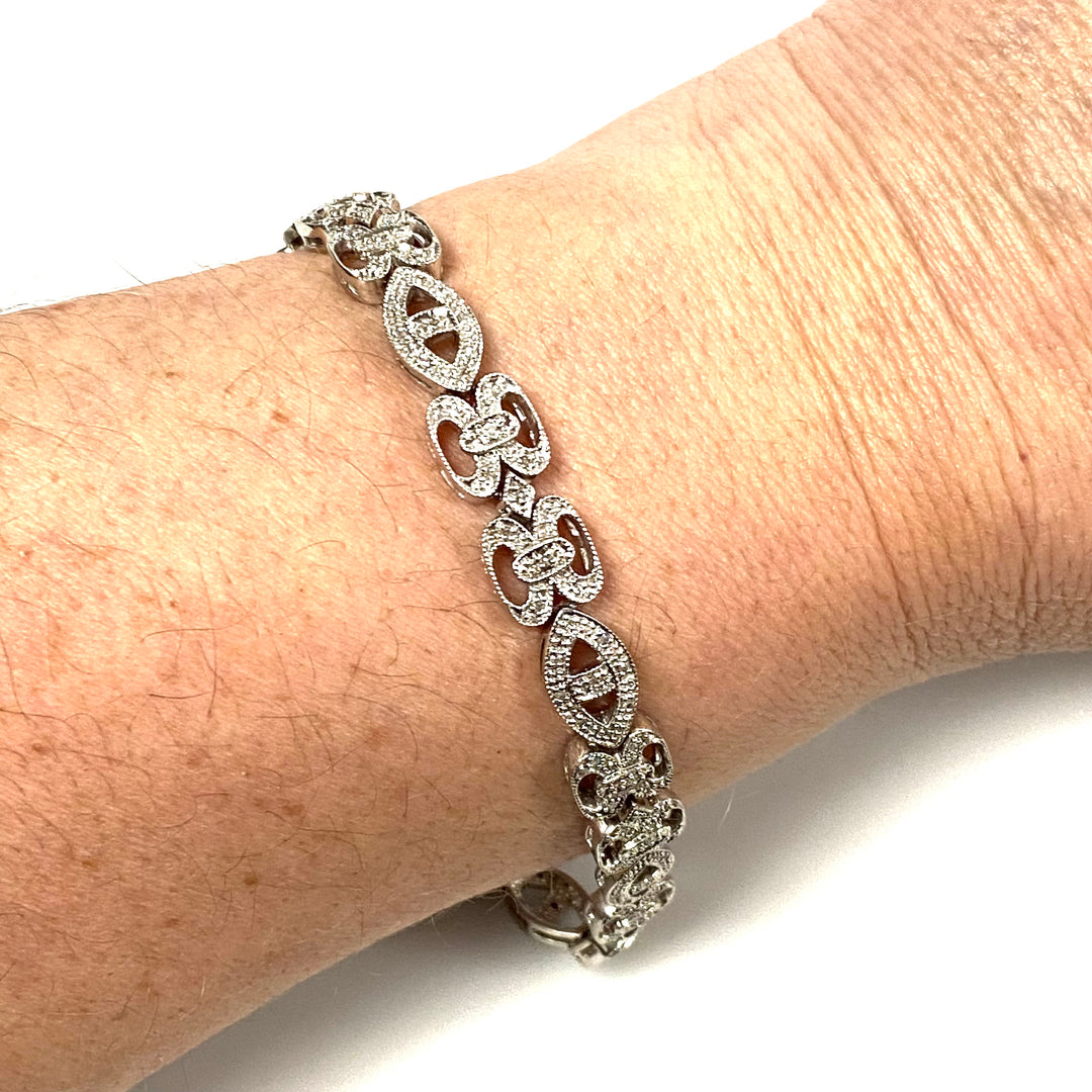 v526 Vintage Elegant Sterling Silver Multi CZ Gemstones Infinity Link Bracelet