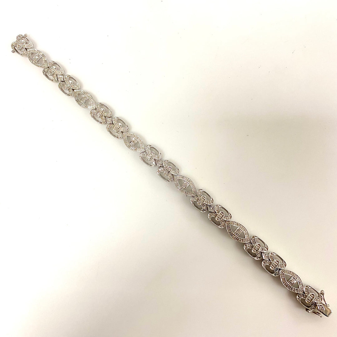 v526 Vintage Elegant Sterling Silver Multi CZ Gemstones Infinity Link Bracelet