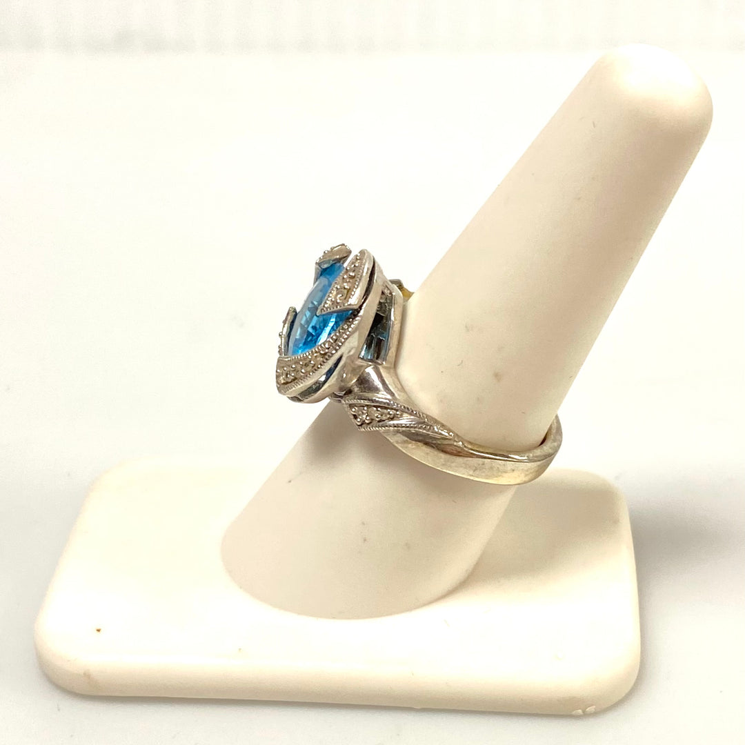 v554 Vintage Sterling Silver Ring Blue Topaz with Rhinestones Halo Ring Size 8