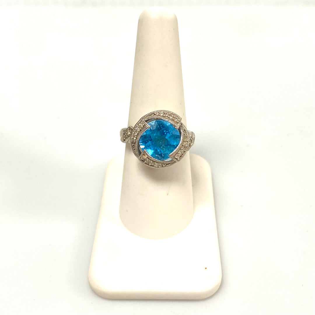 v554 Vintage Sterling Silver Ring Blue Topaz with Rhinestones Halo Ring Size 8