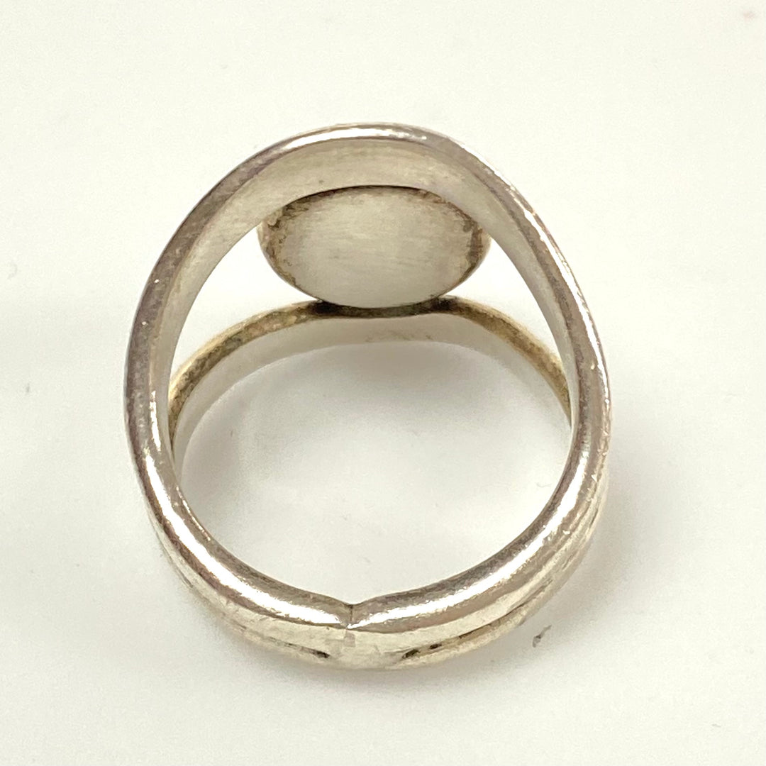 v558 Vintage Sterling Silver Native American Blue Oval Turquoise Cabochon Ring 7