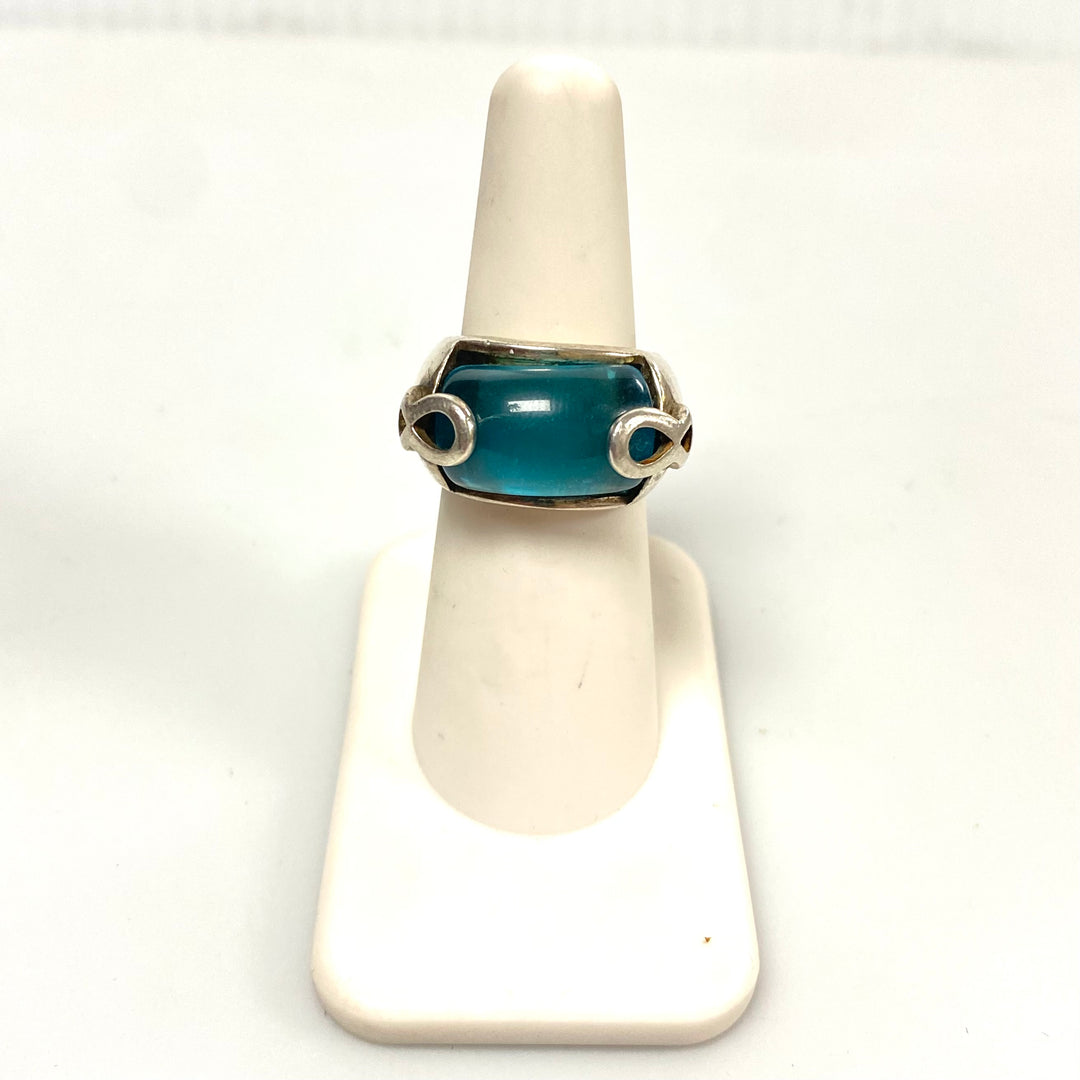 v559 Vintage Sterling Silver Blue Oval Rhinestone Wide Band Design Ring Sz 6.75