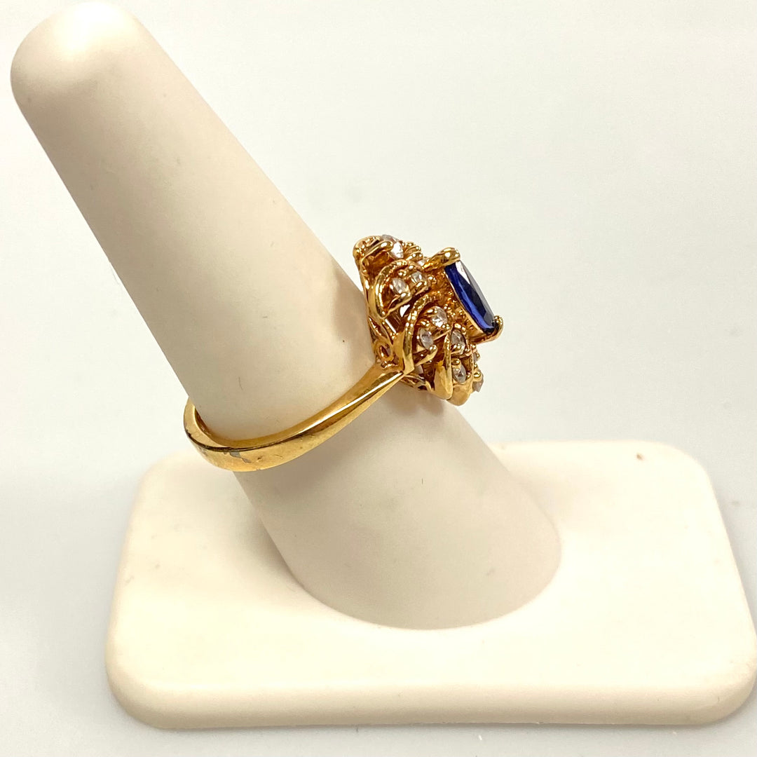 v560 Vintage Sterling Silver Marquise-cut Blue Sapphire Cocktail Ring Size 7.75