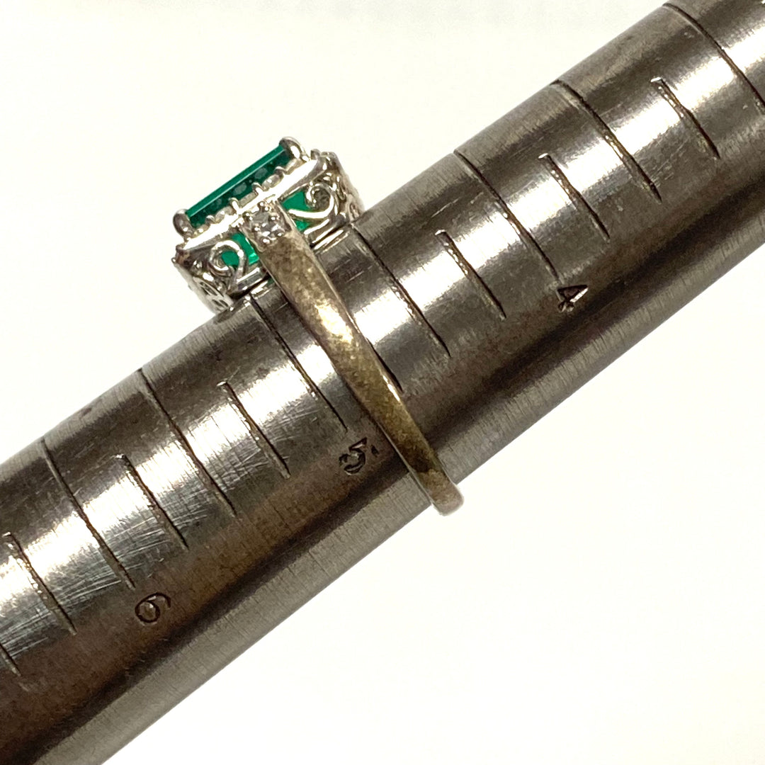 v561 Vintage Sterling Silver Emerald Cut Emerald White Stone Halo Ring Size 4.75
