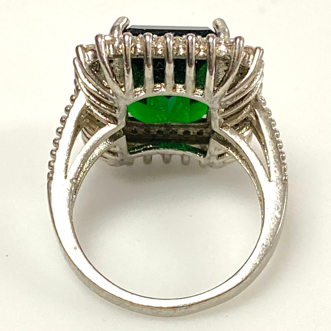 v562 Vintage Sterling Silver Emerald Cut Green and White Stone Halo Ring Size 7