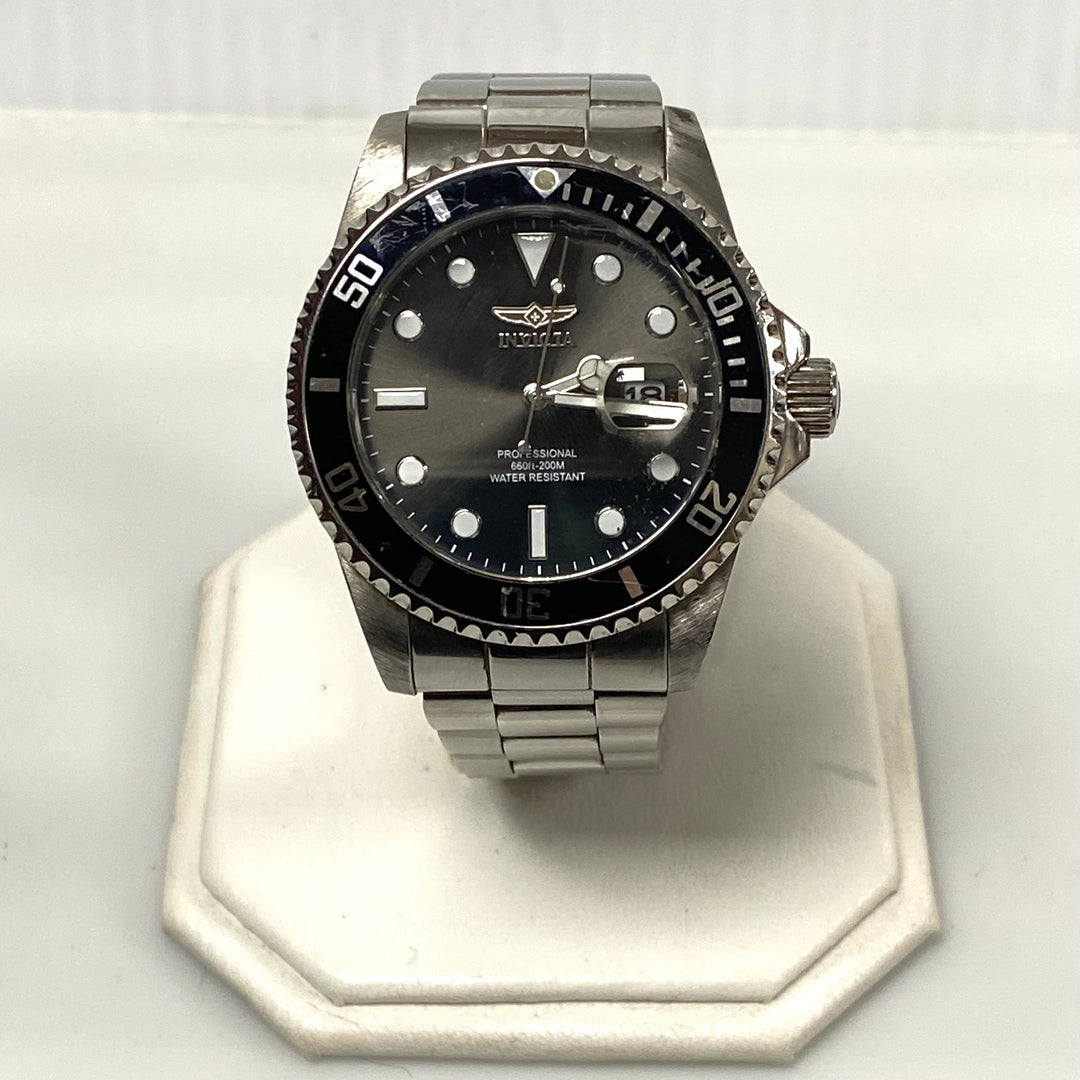v565 Invicta Pro Diver 200m All Stainless Steel Men's Wrist Watch Model 33266