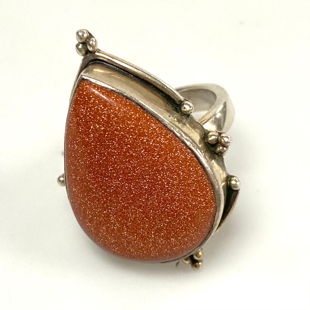 v572 Vintage Teardrop-Shaped Goldstone Ring in Sterling Silver Setting Size 6.5