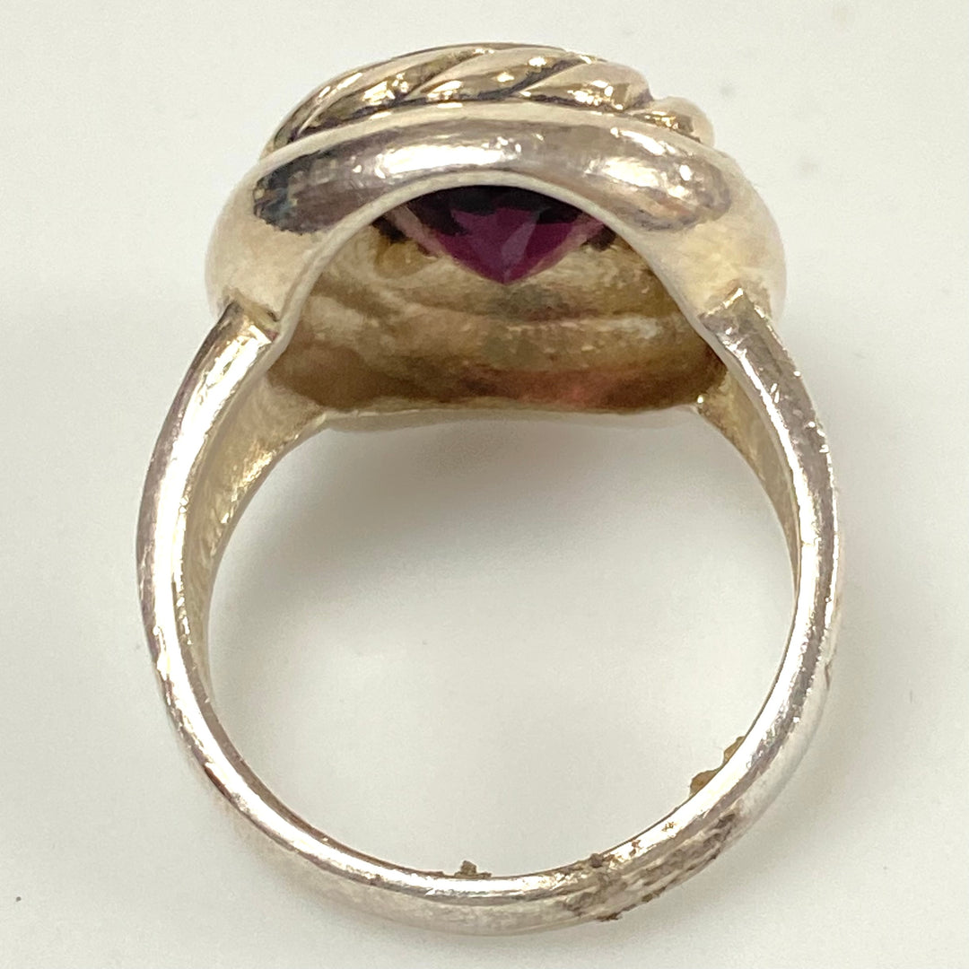 v575 Vintage Dark Red Garnet Ring in 1970's Sterling Silver Setting Size 7.75