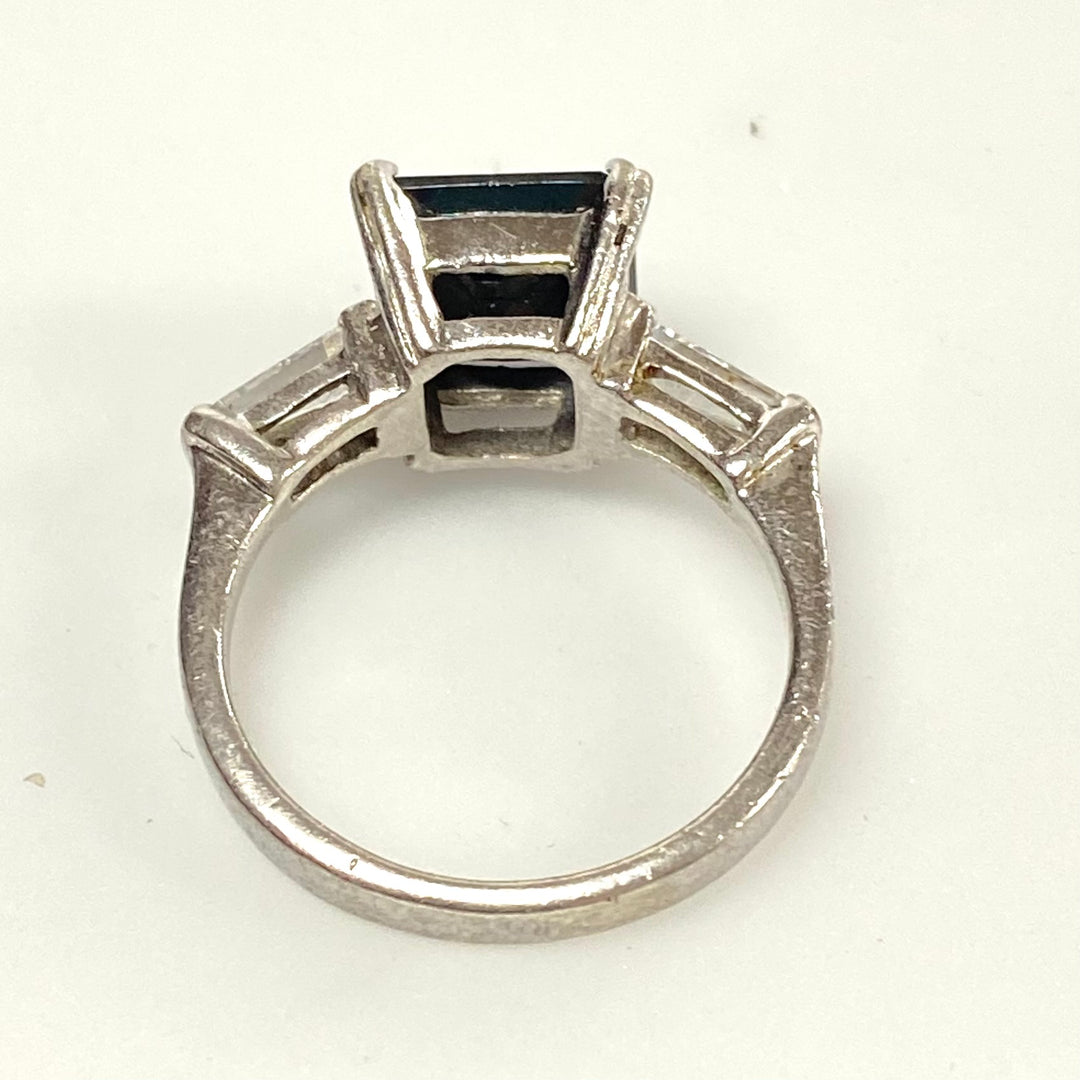 v577 Vintage Princess-cut Spines Stone in Sterling Silver Setting Ring Size 6.75