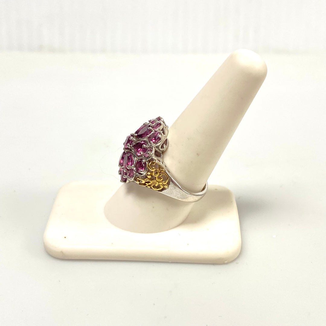 v580 Vintage Sterling Silver Pink Gemstone Cluster Ring with Gold accents on the shank Size 9