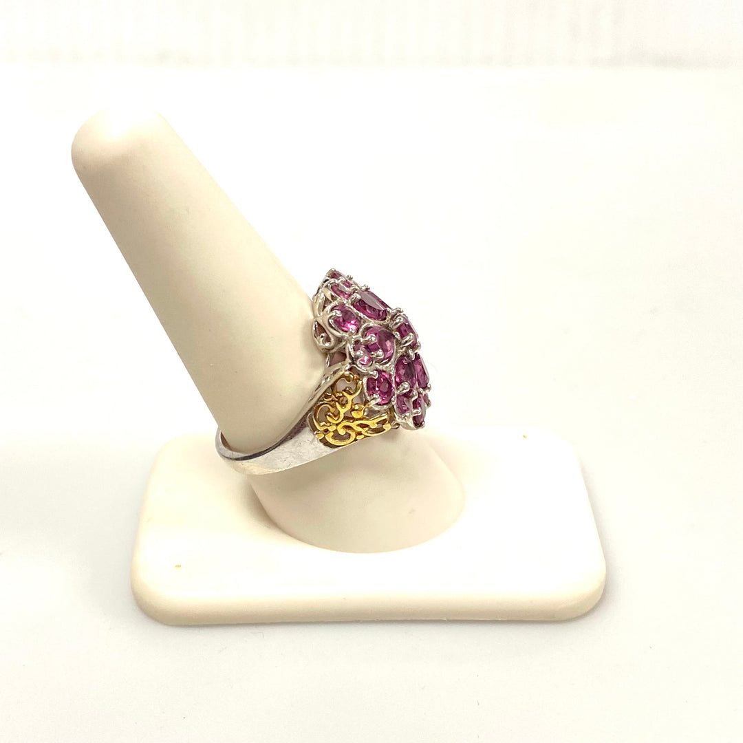 v580 Vintage Sterling Silver Pink Gemstone Cluster Ring with Gold accents on the shank Size 9
