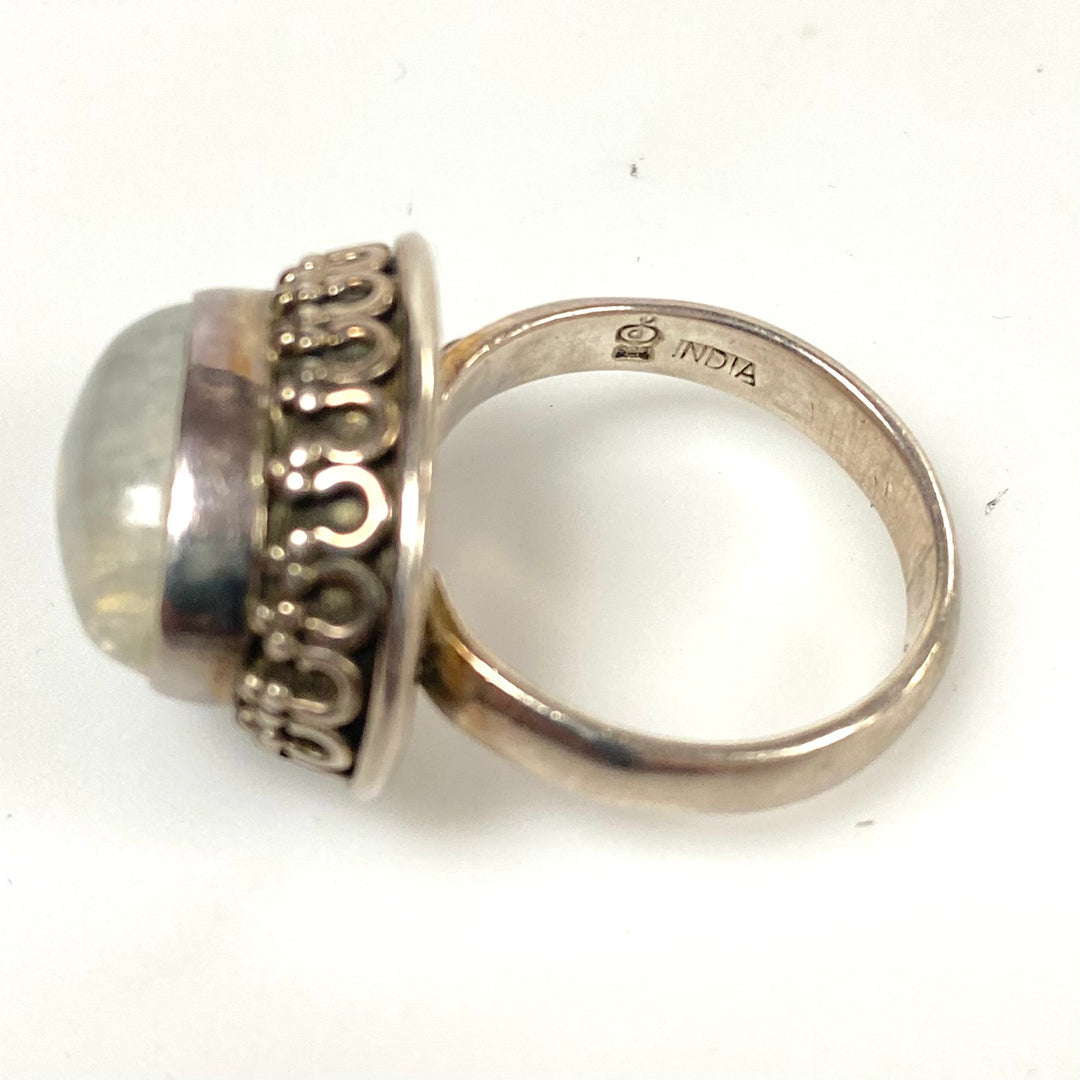 v585 Vintage Moonstone Cabochon Ring in Sterling Silver Filigree Setting Size 8
