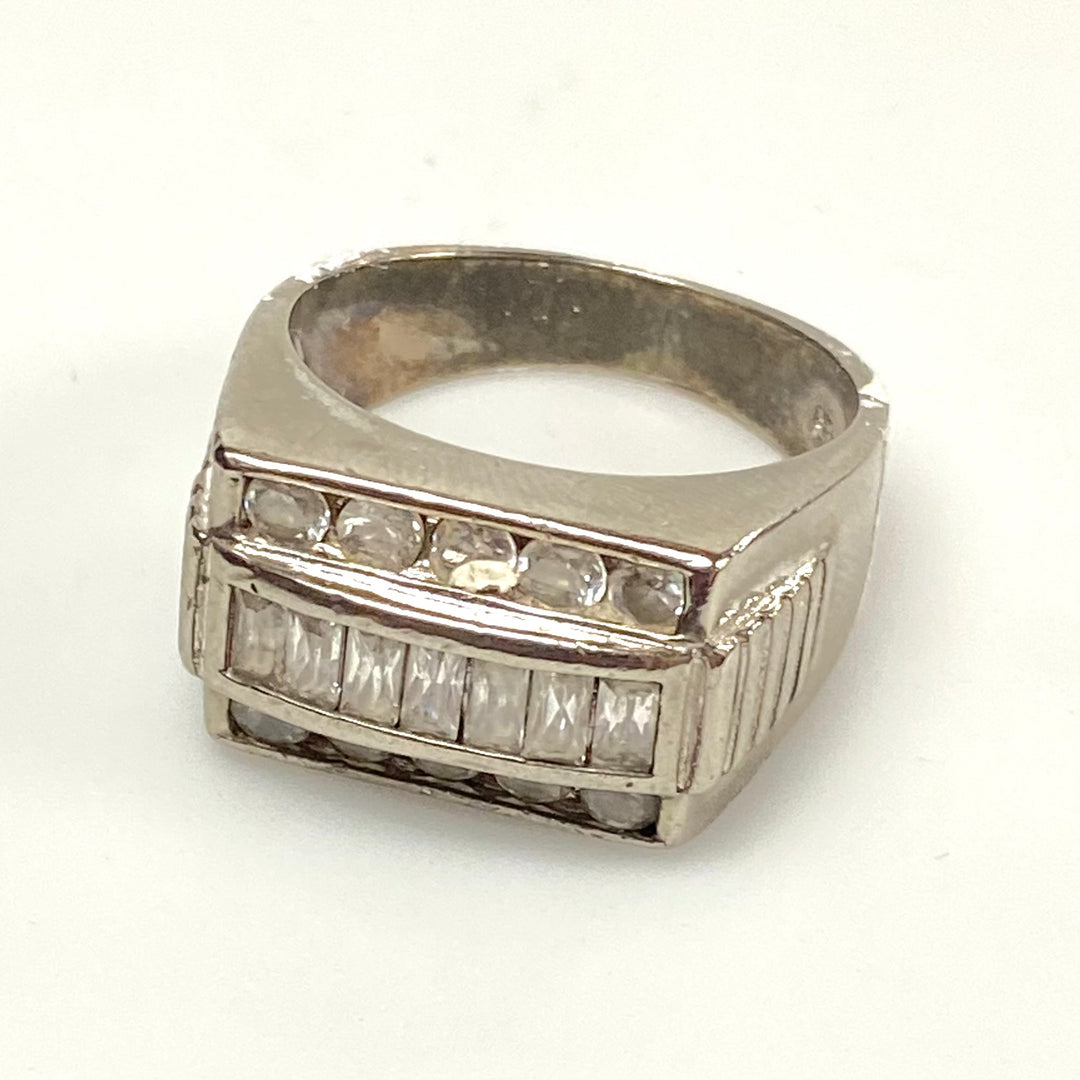 v590 Vintage Sterling Silver Baguette White Stone 12mm Wide Band Ring Size 11