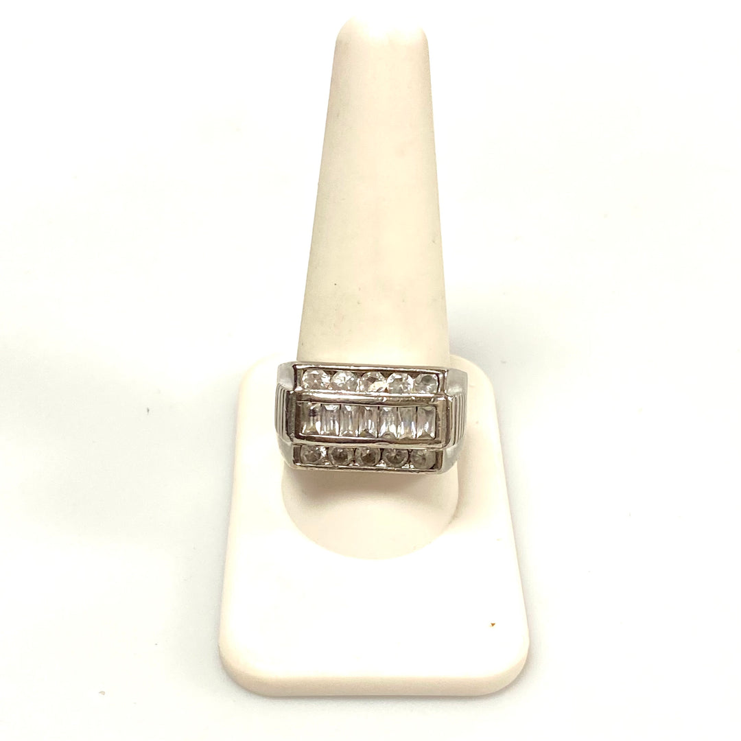 v590 Vintage Sterling Silver Baguette White Stone 12mm Wide Band Ring Size 11