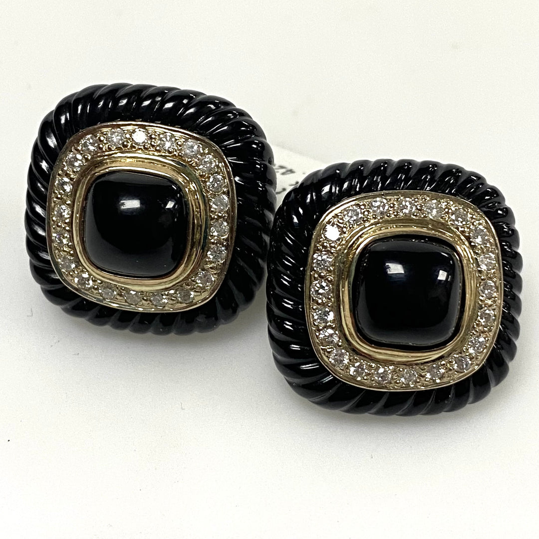 v593 Pair of 14K White Gold Black Onyx and 0.42cts Diamond Stud Pierced Earrings
