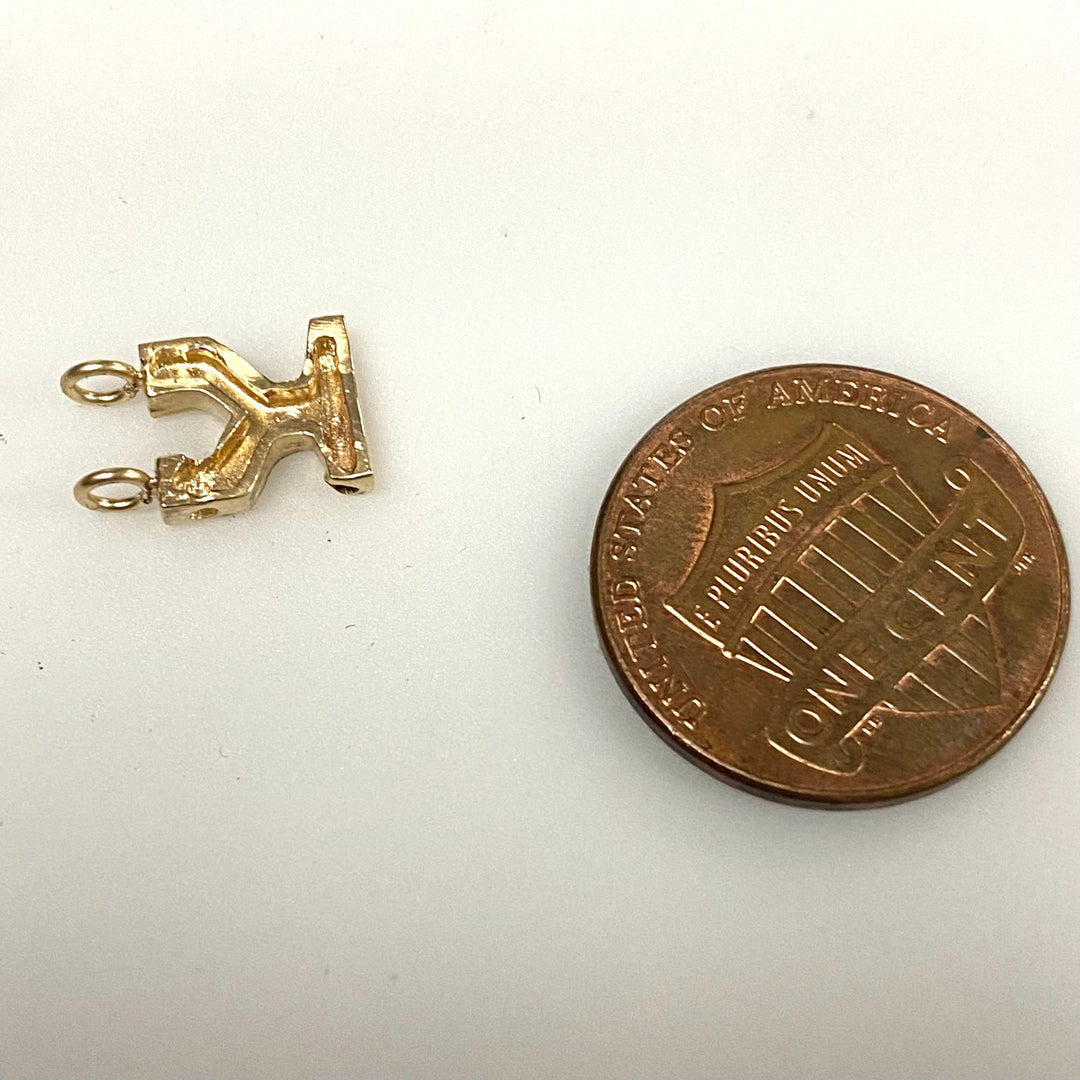 v607 Vintage 14k Yellow Gold Pendant Charm Jewelry Bracelet Making Part Letter Y