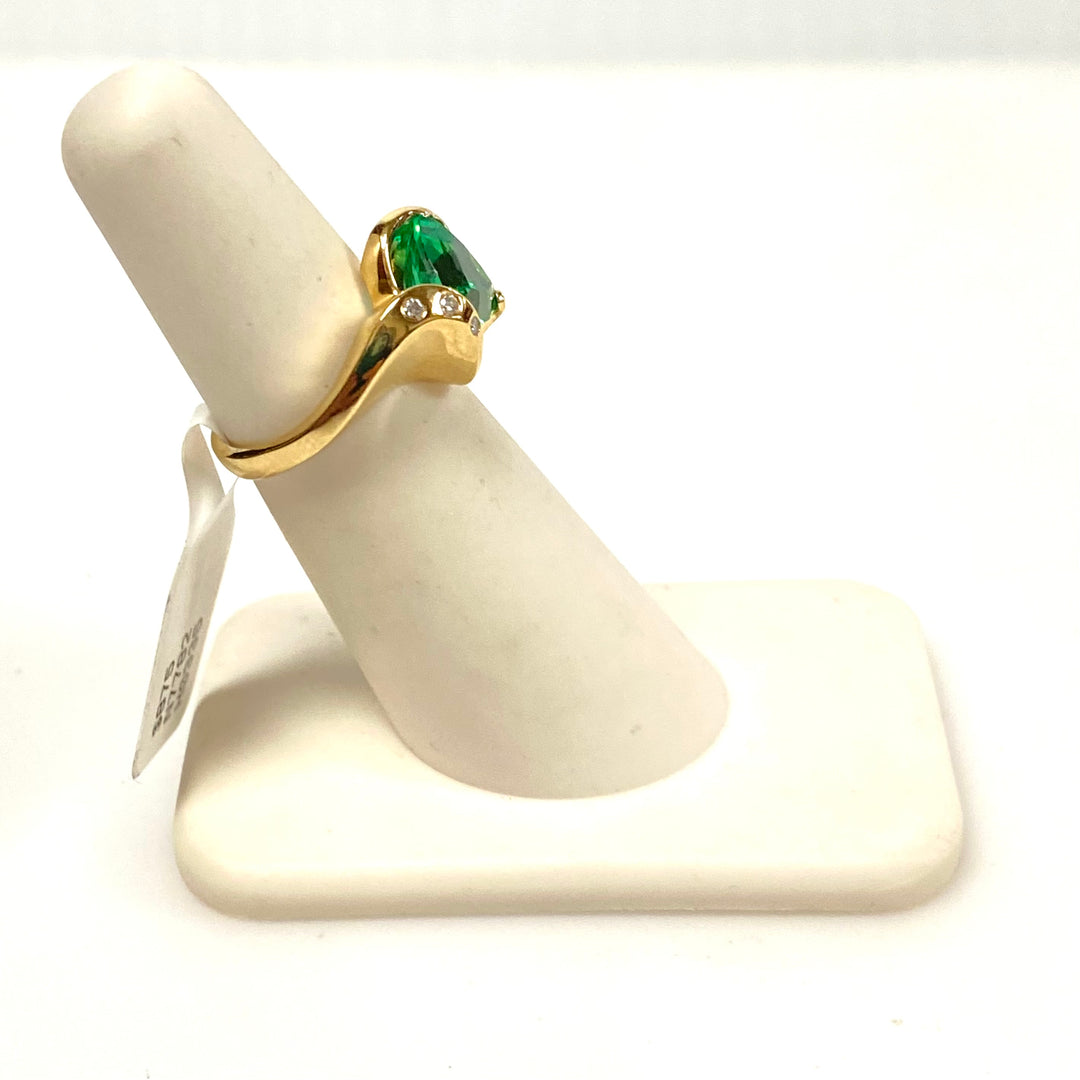 v624 Vintage 14k Yellow Gold Trillion-cut Green Gemstone Diamond Statement Ring Sz 4.25
