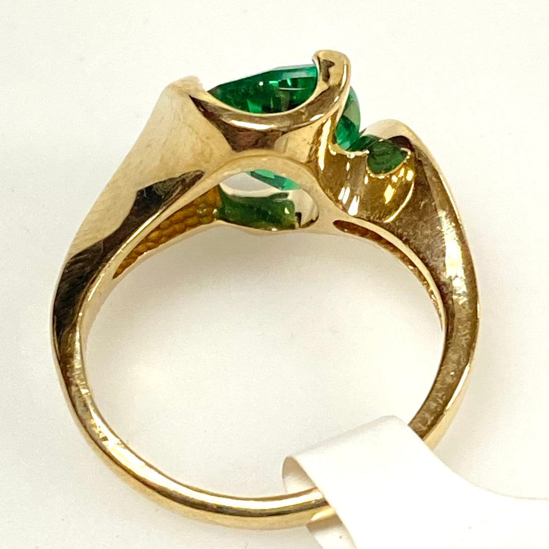 v624 Vintage 14k Yellow Gold Trillion-cut Green Gemstone Diamond Statement Ring Sz 4.25